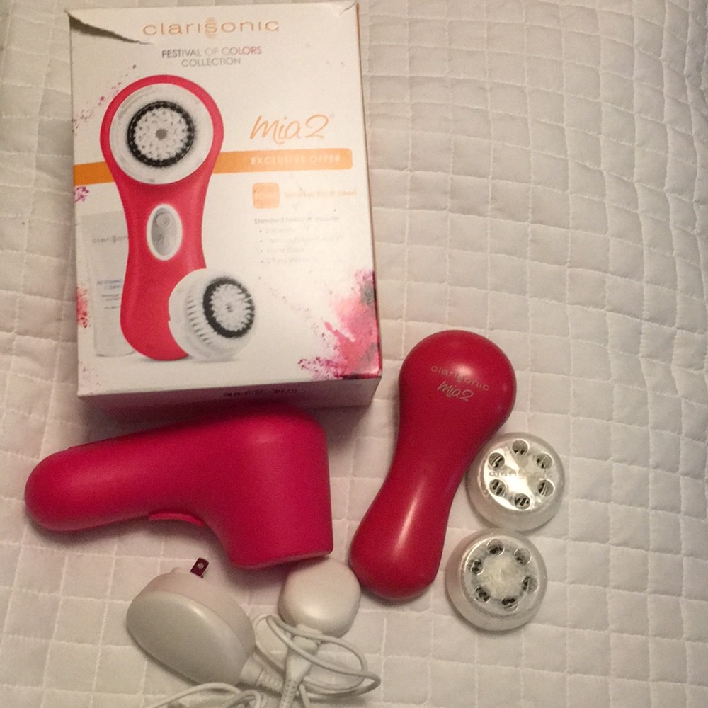Gently used pink Clarisonic Mia 2.